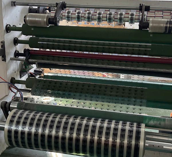 CÔNG TY CỔ PHẦN SẢN XUẤT VÀ XUẤT NHẬP KHẨU HOÀNG PHƯƠNG